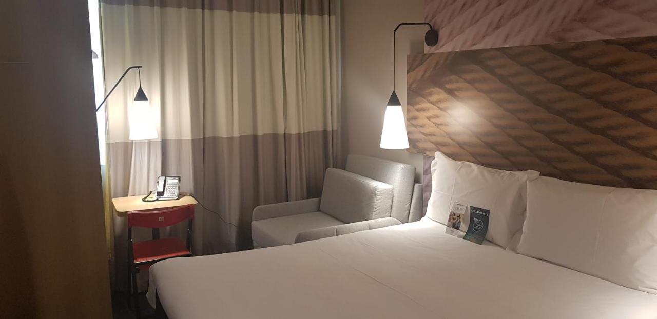 Ibis 카를로스 바르보사 외부 사진