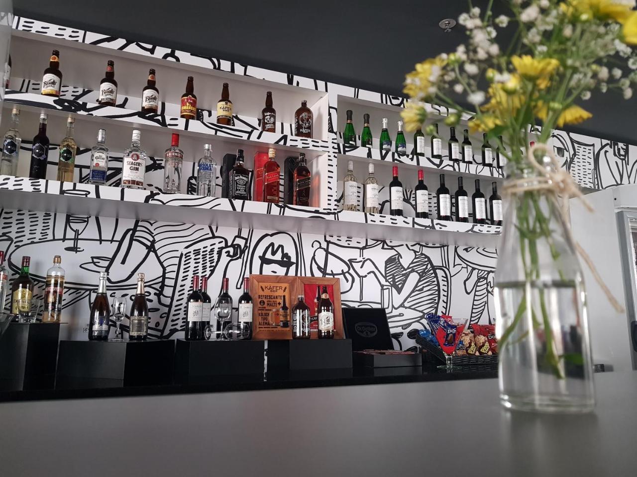 Ibis 카를로스 바르보사 외부 사진